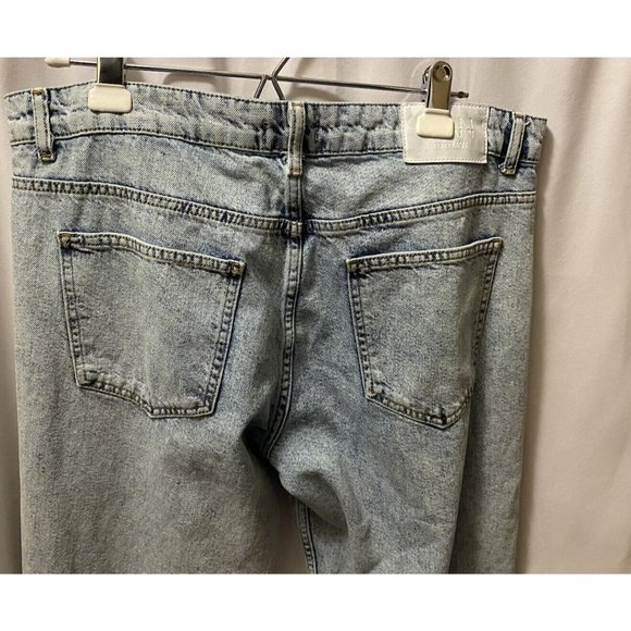 Boohoo Man  Mens 36X30 Jeans Grahic  Button Down Light Stone Wash - Picture 7 of 15